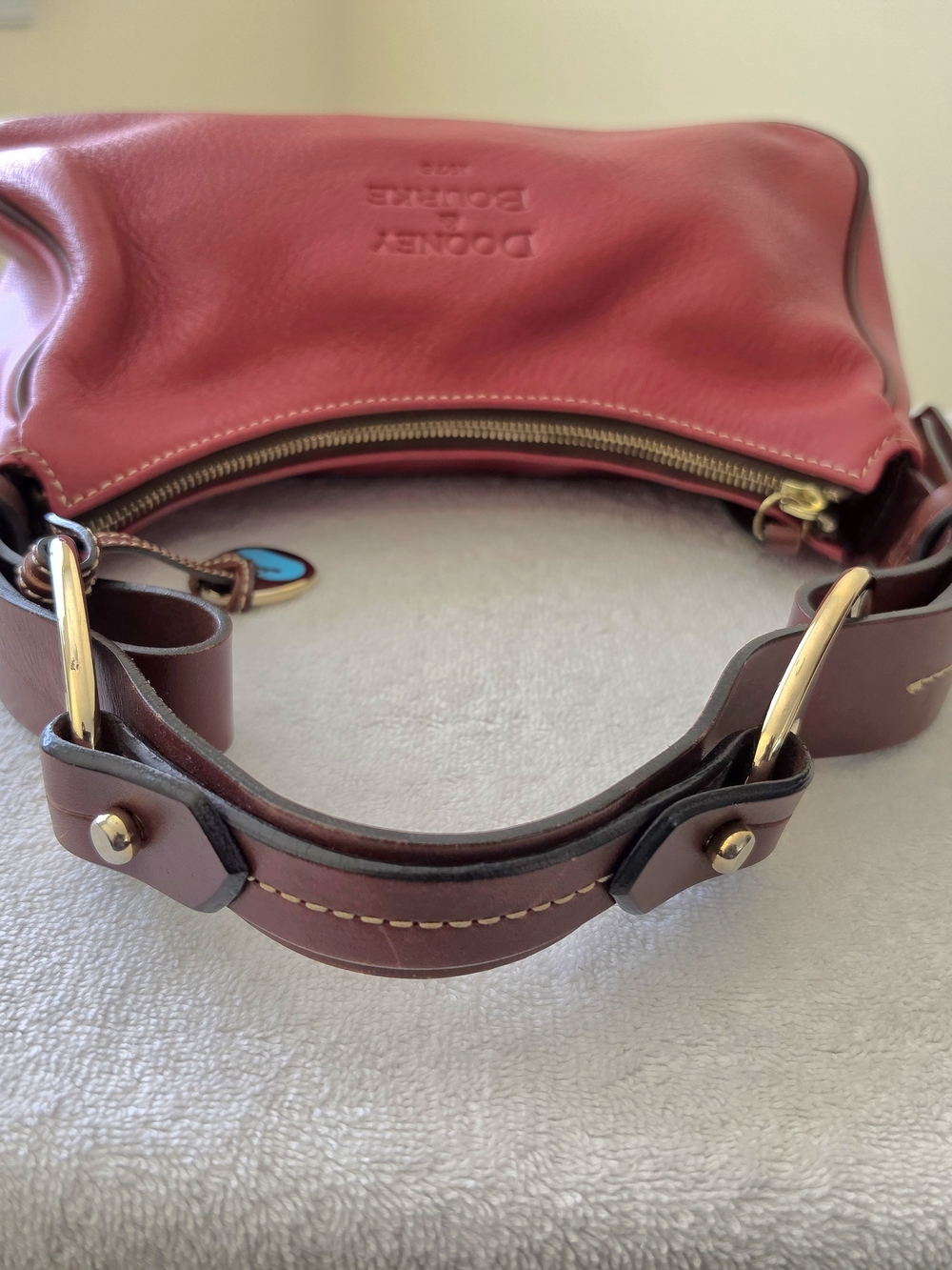 Dooney & Bourke 1975 Red Leather Shoulder Bag - Picture 6 of 11